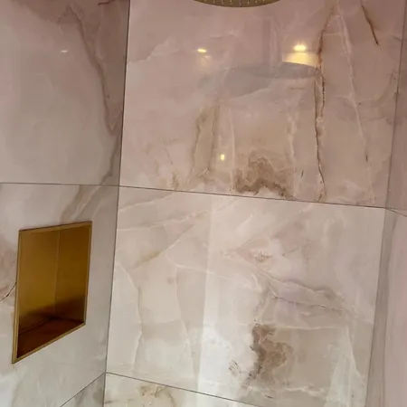 Add'or, Et 4* Beugny